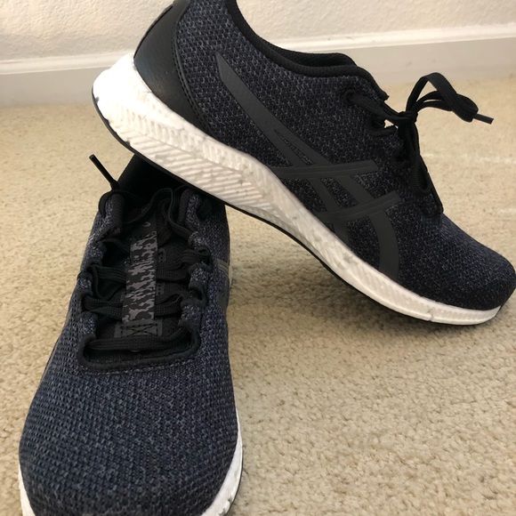 {keywor d} asics hypergel yu